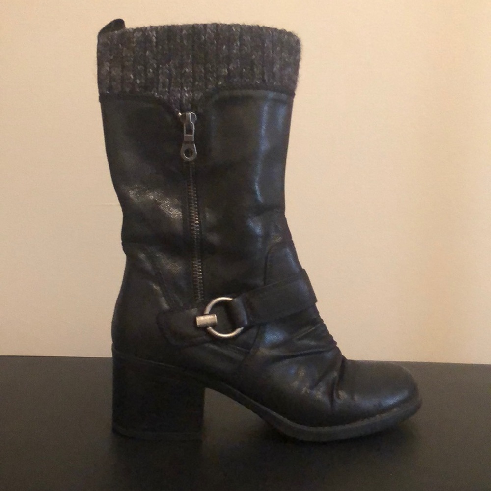 Baretraps mid-calf zip up boot